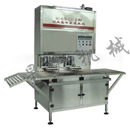 5L-30L 盒中袋半自動(dòng)灌裝機(jī)